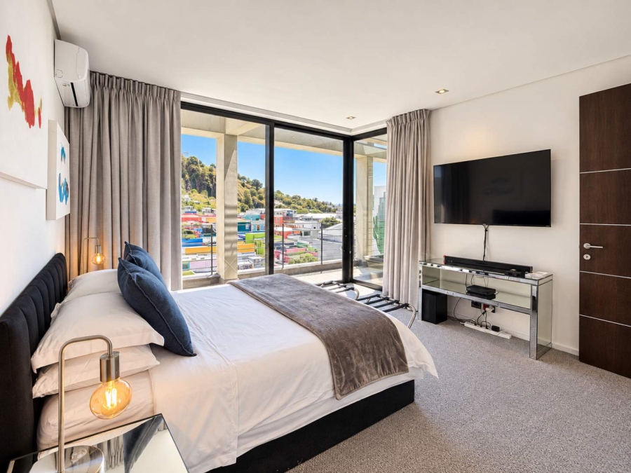 2 Bedroom Property for Sale in Cape Town City Centre Western Cape